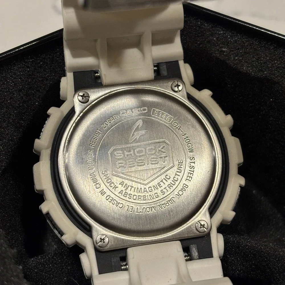 Casio G-Shock Watch GA-110GW-7A White Black Module 5146 Box & Papers - TESTED